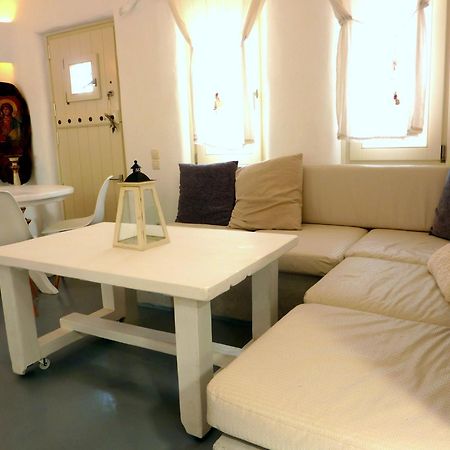 My Oasis Studios Mykonos Klouvas Esterno foto