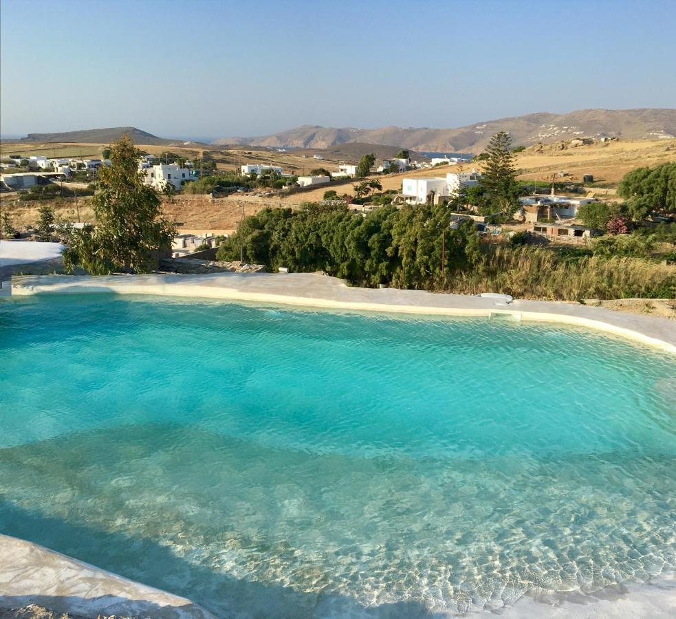 My Oasis Studios Mykonos Klouvas Esterno foto
