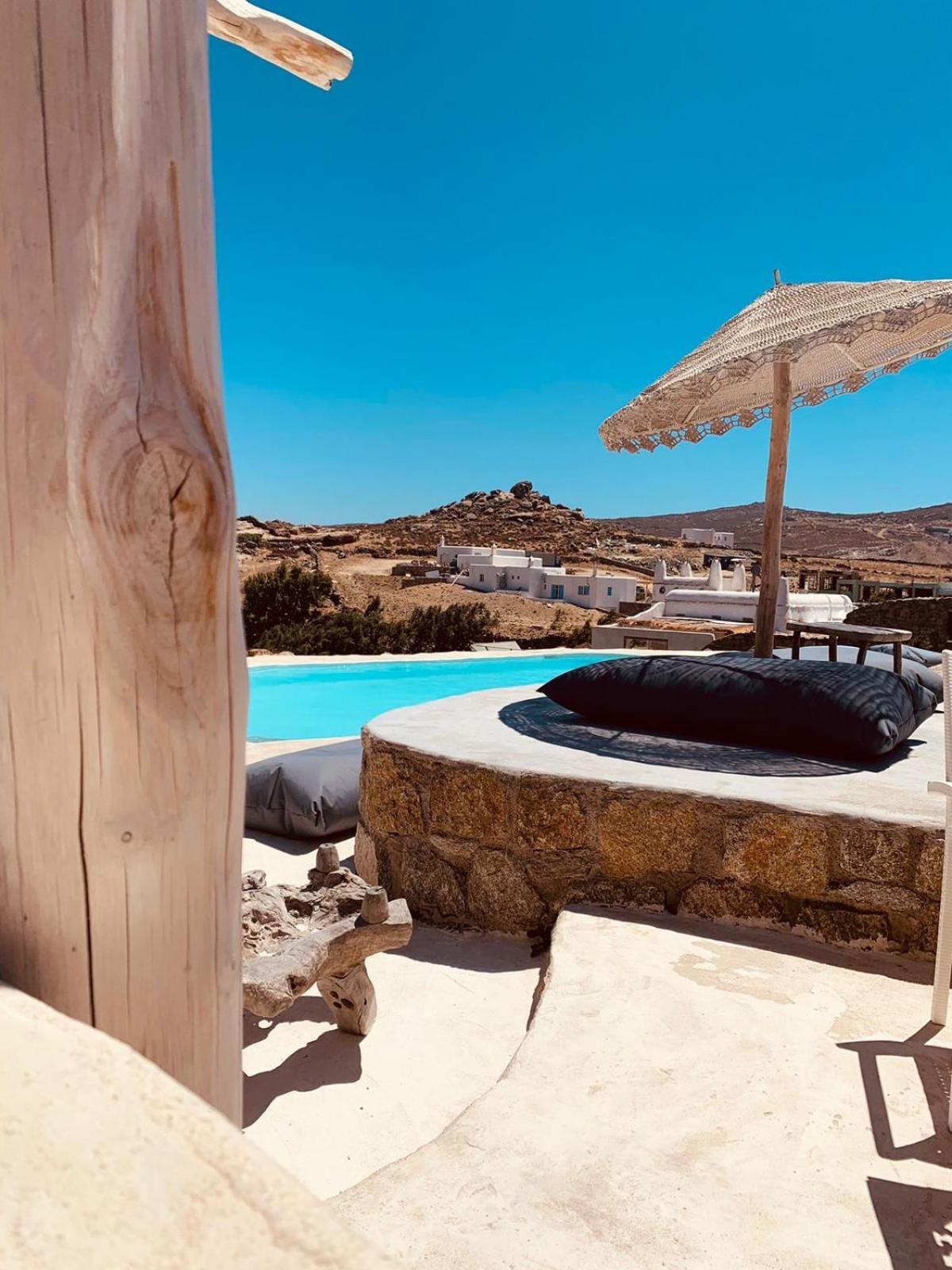 My Oasis Studios Mykonos Klouvas Esterno foto